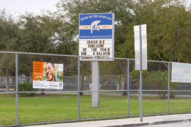 Lake Stevens Middle School is offering great education program to its students.