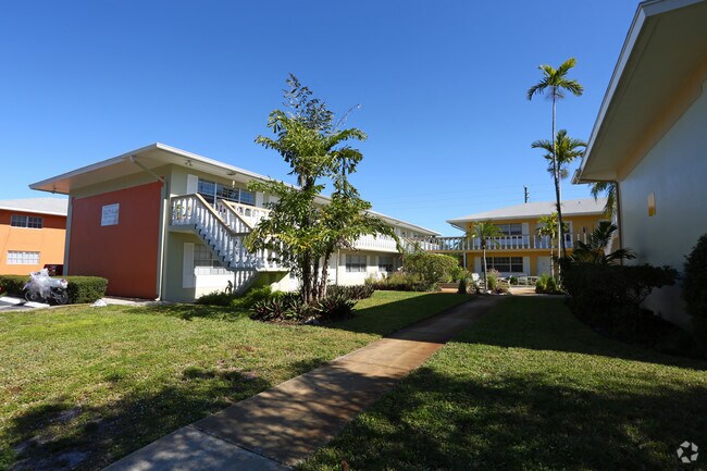 Villas Isabel, Naples, FL 34102 - photo 5