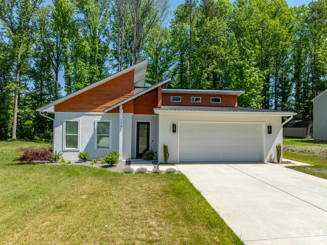There are beautiful homes to be found in the neighborhoods of Beatties Ford-Trinity.