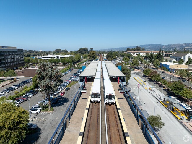 Commuting is a breeze from Floresta Gardens-Bradrick with San Leandro BART nearby.