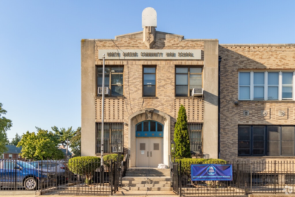 North Queens Community HS is a public school located in Flushing, NY.