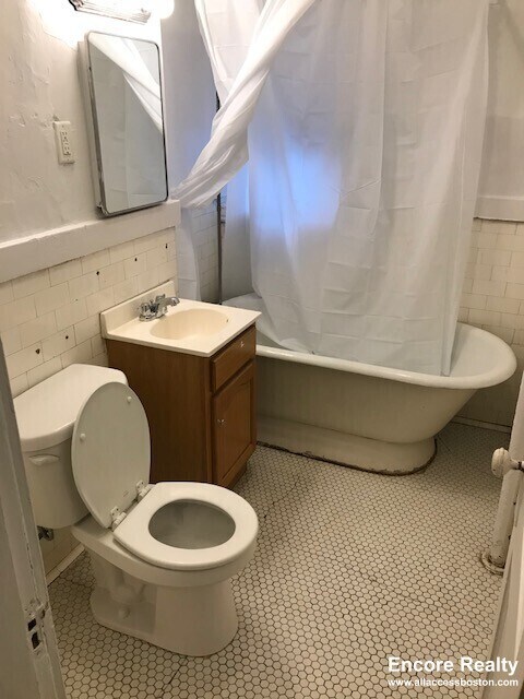 9 Egremont Rd unit 16, Brighton, MA 02135 - photo 4