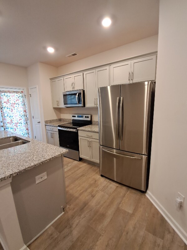 1204 Gracie Ln, Carthage, NC 28327 - photo 2