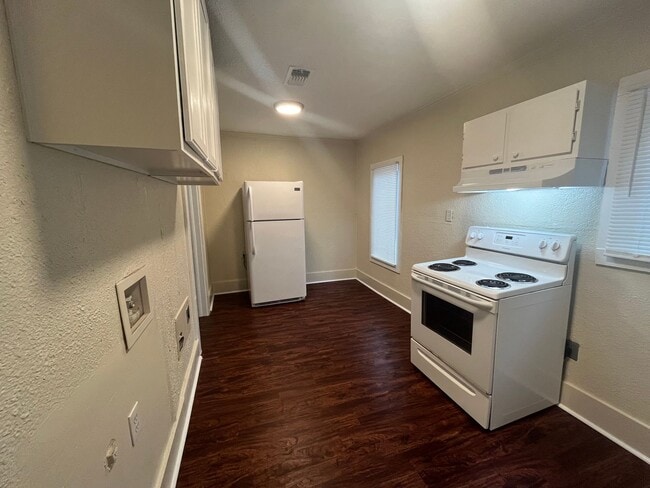 829 E 32nd St unit B, Savannah, GA 31401 - photo 4