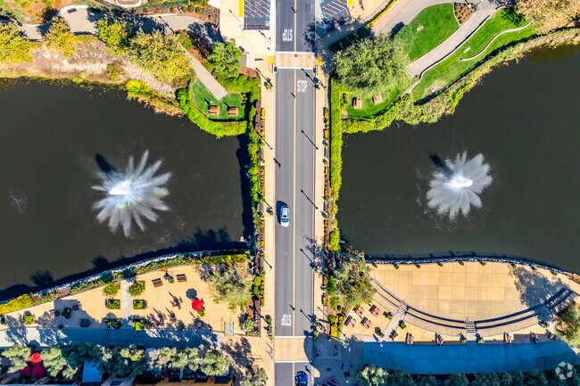 Ridgeview Village residents can head to El Dorado Hills Town Center for highly rated dining, retail, and entertainment.