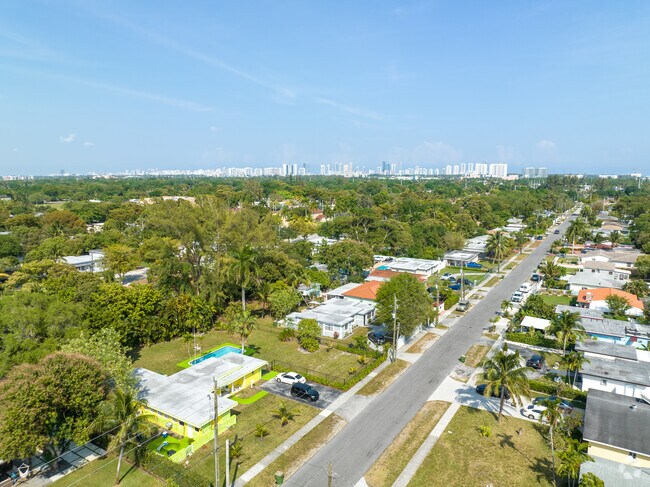 Sunny Acres offers easy access to the I-95 Expressway.