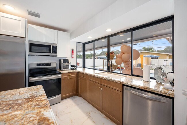 8444 Sheraton Dr unit ID1369661P, Miramar, FL 33025 - photo 6