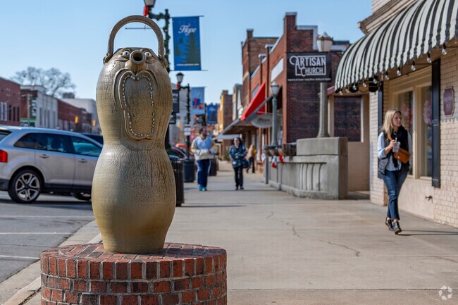 Along Main Street you can spot the many vase themed sculptures adding even more to the landscape of downtown Lincolnton.