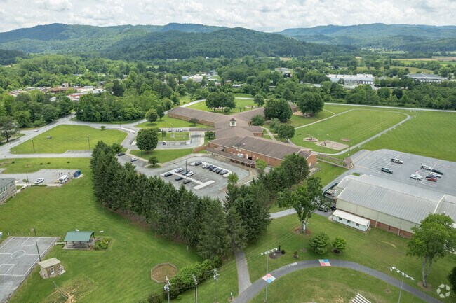 Many students attend Pisgah Forest Elementary School.