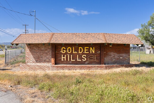 The Golden Hills sign welcomes visitors to the homes near Tehachapi.