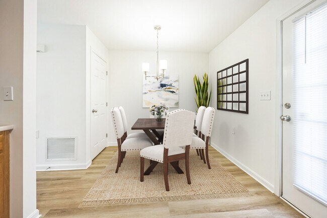 Windsor Terrace, Hooksett, NH 03106 - photo 2