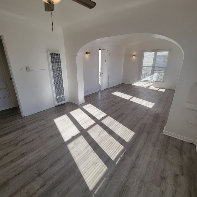 1509 12th Ave unit 1.4, Los Angeles, CA 90019 - photo 2