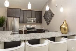 419 N Briggs Ave, Sarasota, FL 34237