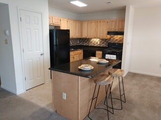 451 Shore Acres Rd, Arnold, MD 21012