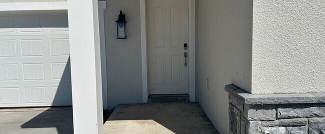 10108 Hidden Hammock Loop, Parrish, FL 34219 - photo 4