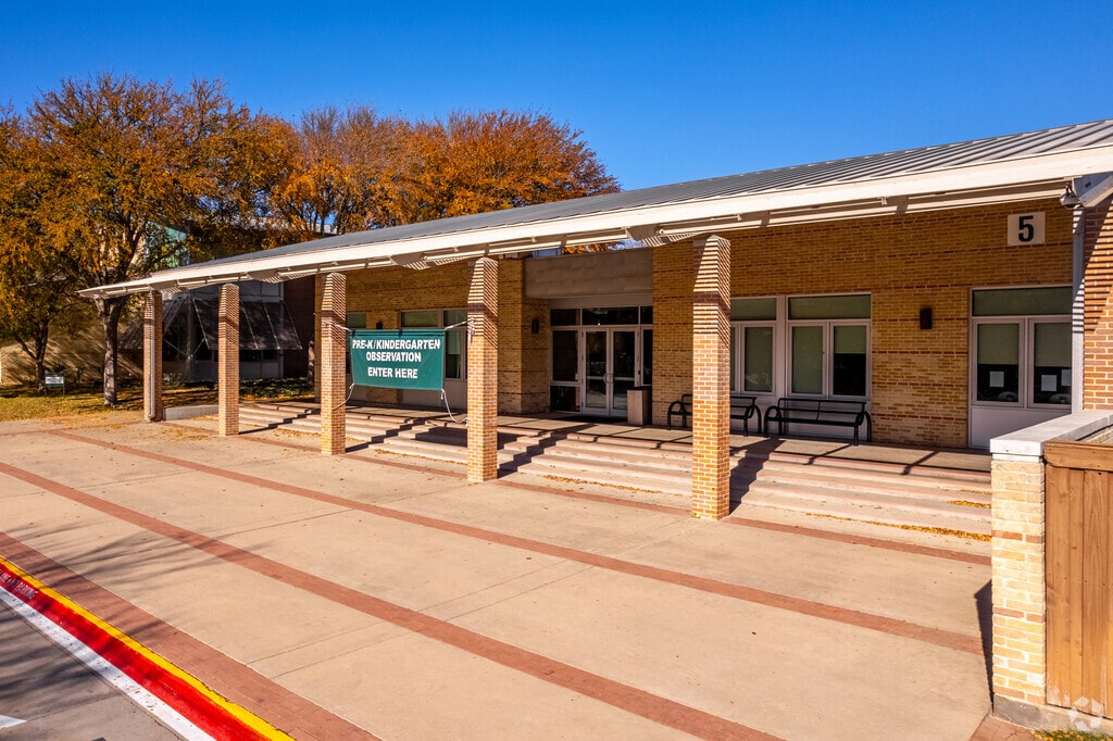 Welcome to Greenhill School in Addison, TX.