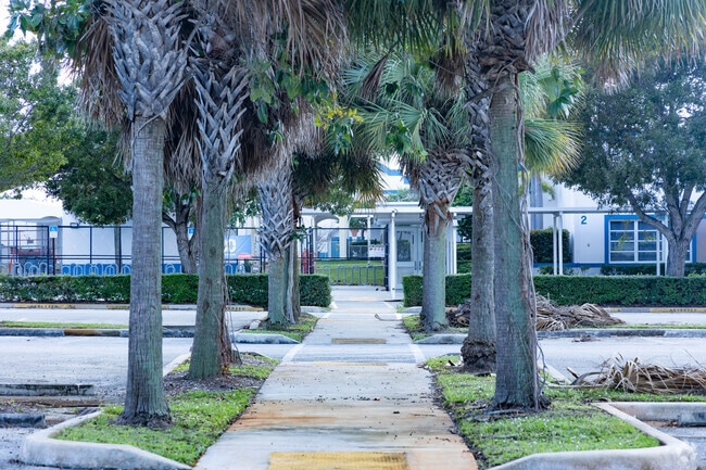 Students walk way to main entrance at Belvedere elementary school.