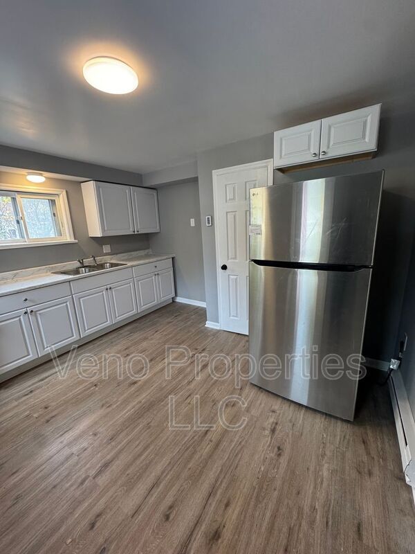 17-19-19 Ave a, Cambridge, NY 12816 - photo 3