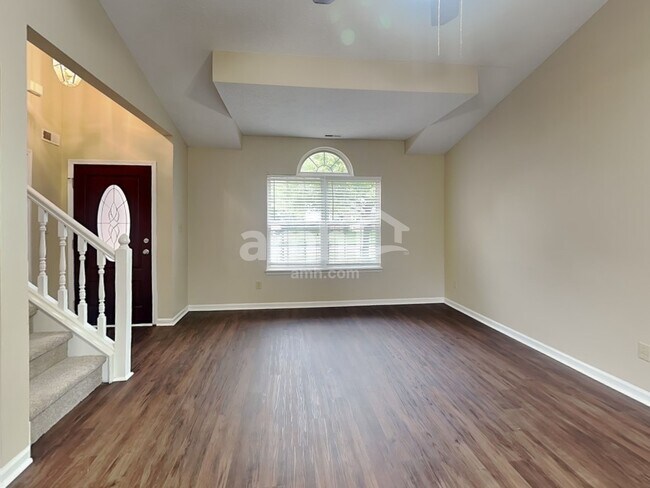 297 Concord Way, Greenwood, IN 46142 - photo 5