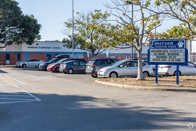 Emerson Elementary School is a public elementary school close to Santa Fe.