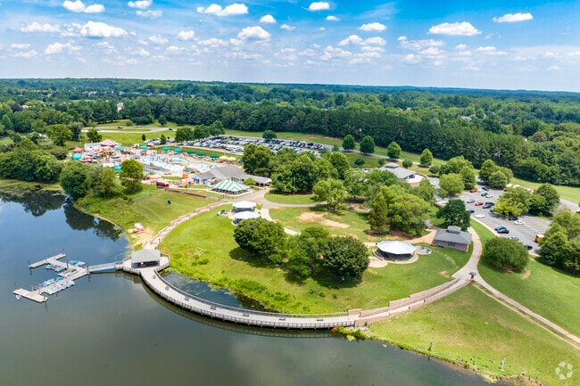 Tall Oaks/Uplands is home to the massive recreation area of Lake Fairfax Park.