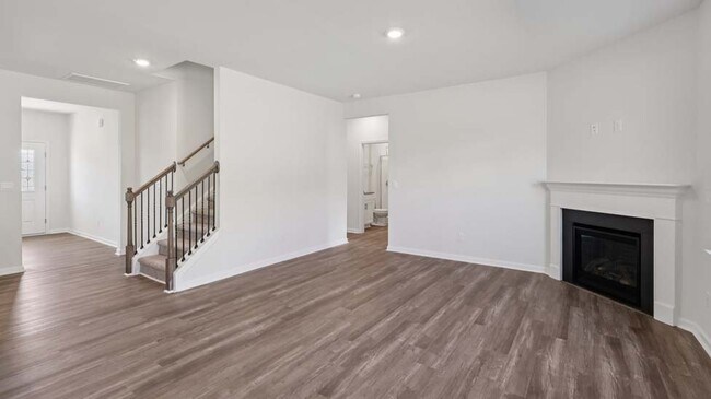 3964 Ashton Dr NW, Conover, NC 28613 - photo 4