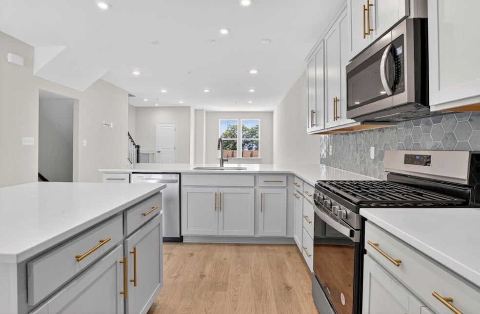 1824 John Stricker Ave, Dundalk, MD 21222 - photo 1