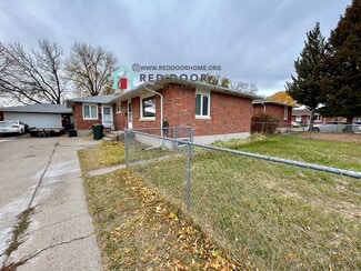 216 21st Ave NW, Great Falls, MT 59404