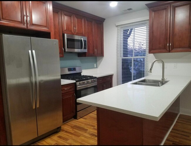 259 Chautauqua Ave unit 1, Portsmouth, VA 23707 - photo 7