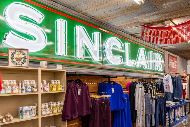 Possum Holler in Morrow is a chic shopping option for Dutch Mills residents.