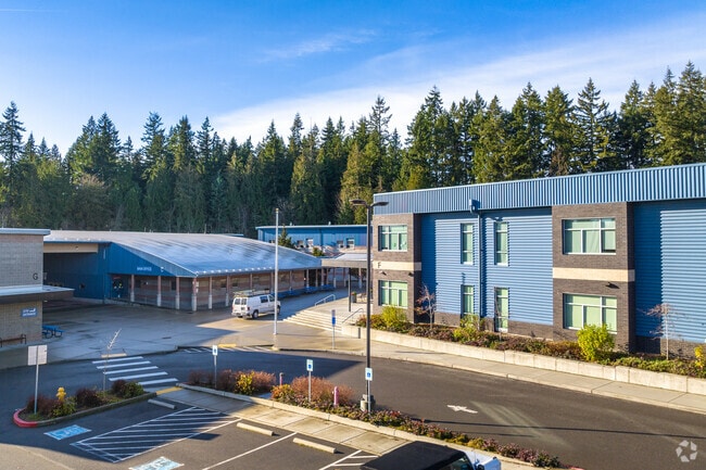 Skyview Middle School is in the Canyon Creek-39th SE Bothell neighborhood of Washington.