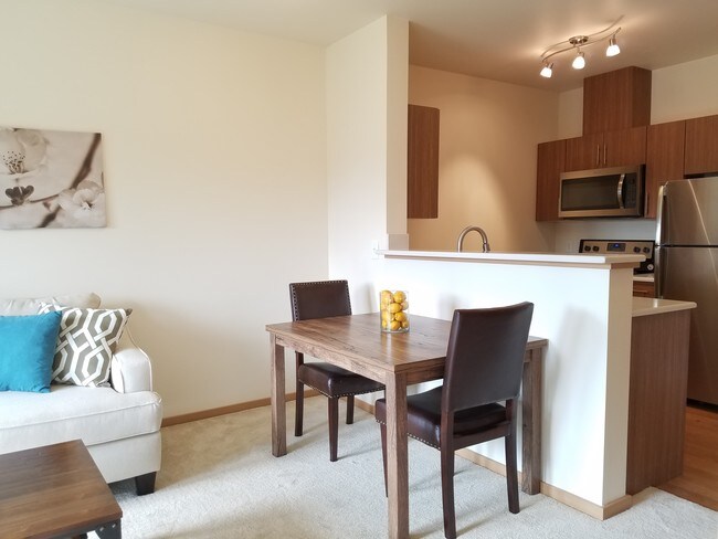 Estates at Hillside Gardens Affordable Senior Community, Auburn, WA 98002 - photo 2