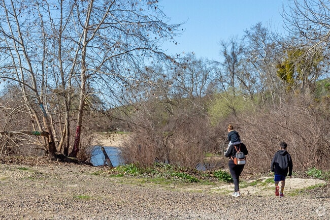 Families can hike down to the river at Riverbottom Park in Fresno.