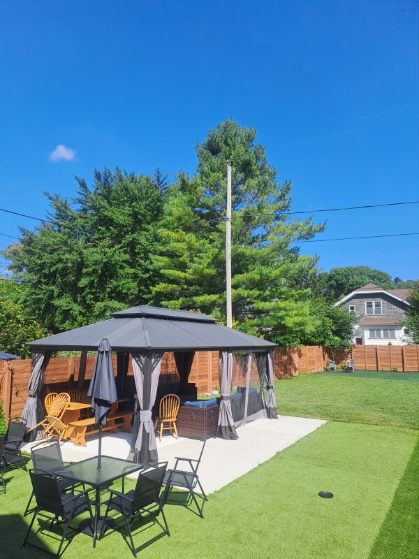 6706 Vista Ave, Wauwatosa, WI 53213