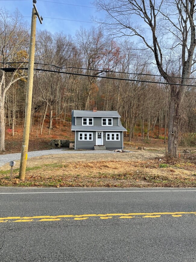 29 Kent Rd, Kent, CT 06757 - photo 2