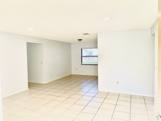 2550 India Blvd, Deltona, FL 32738 - photo 6