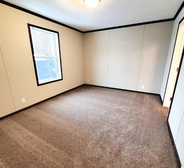 9359 Starboard Dr, Fair Haven, MI 48023 - photo 4