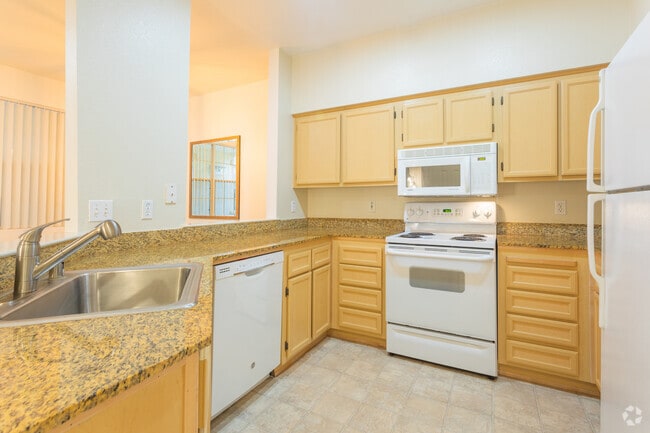 Palm Court Apartments, Salinas, CA 93906 - photo 5
