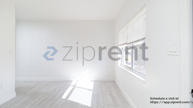 1103 E South St, Orlando, FL 32801 - photo 4