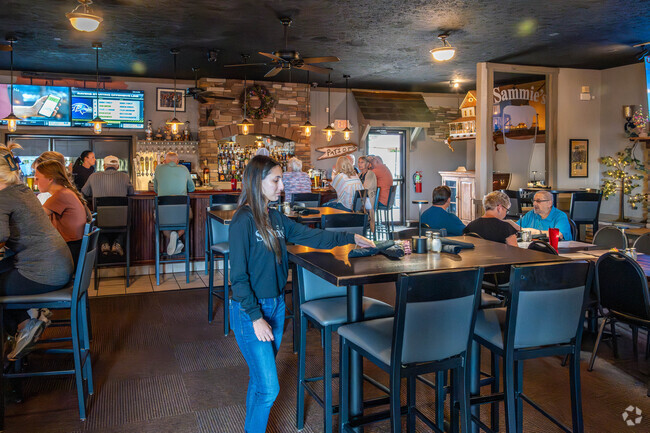 Your table is ready at Sammie's Restaurant in Tallmadge.