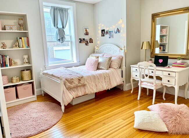 76 Egmont St unit 1, Brookline, MA 02446 - photo 5