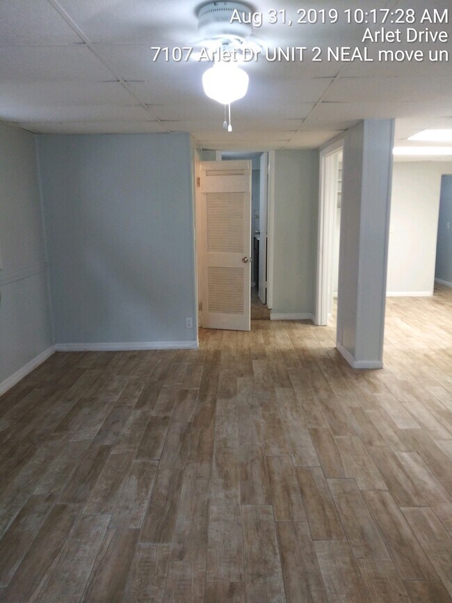 7107 Arlet Dr unit 3, Jacksonville, FL 32211 - photo 6