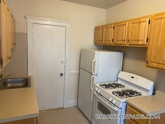 131 Washington St Unit 23, Boston, MA 02135