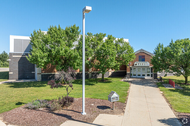 Pathfinder Elementary School is located in Fremont, Michigan.