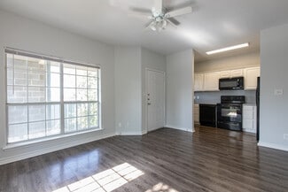 2204 San Gabriel St, Austin, TX 78705