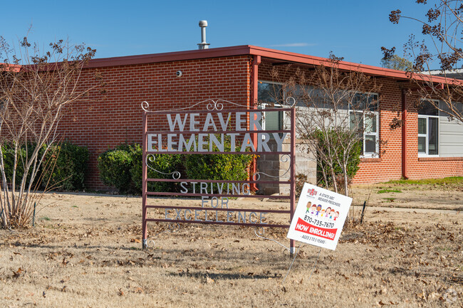 Weaver Elementary typically receives average ratings.