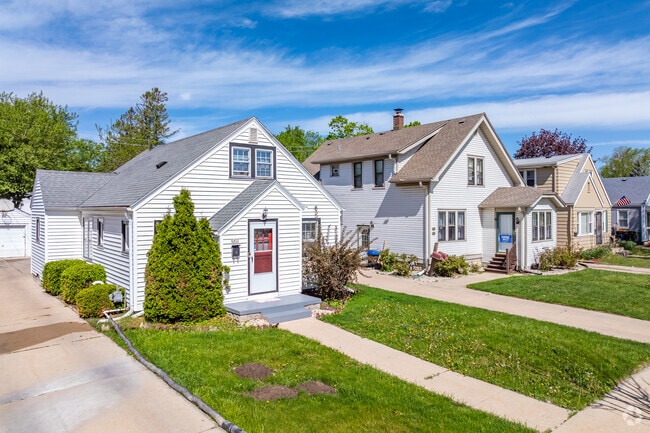 Cape Cod style homes are found in the East Allis neighborhood.