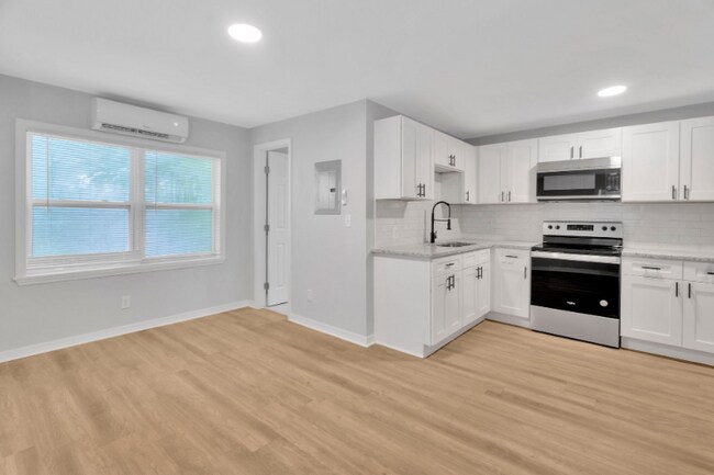 8112 N Mulberry St unit 3, Tampa, FL 33604 - photo 5