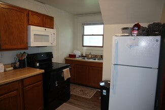 602 2nd St Unit D, California, PA 15419