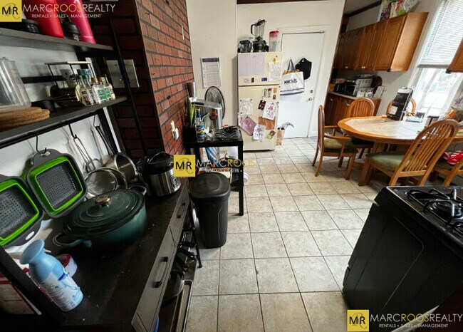205 Hillside St unit 1, Boston, MA 02115 - photo 5